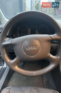 Универсал Audi A4 2004 в 