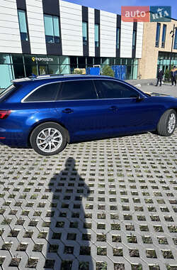 Универсал Audi A4 2018 в 