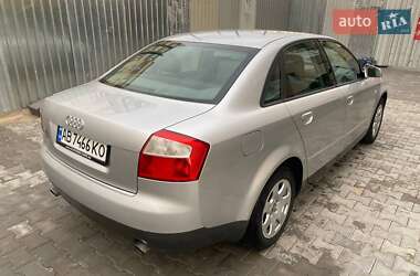 Седан Audi A4 2002 в 