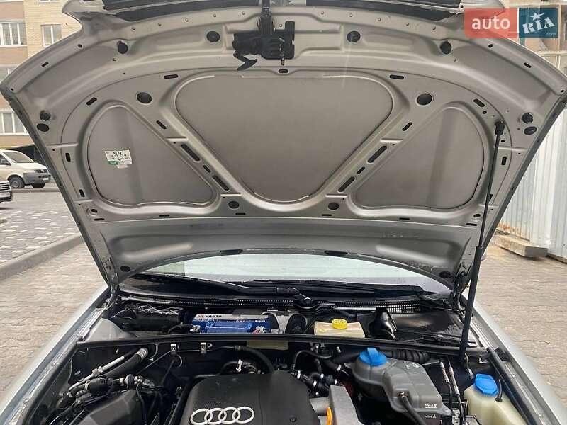 Седан Audi A4 2002 в Вінниці
