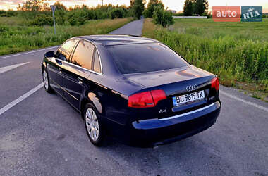 Седан Audi A4 2004 в 