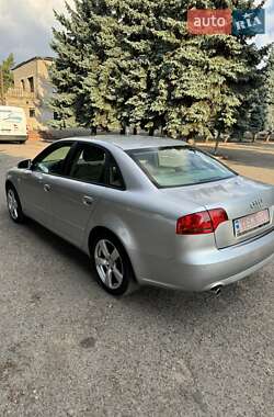 Седан Audi A4 2005 в 