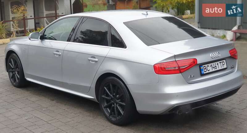 Седан Audi A4 2014 в Львове