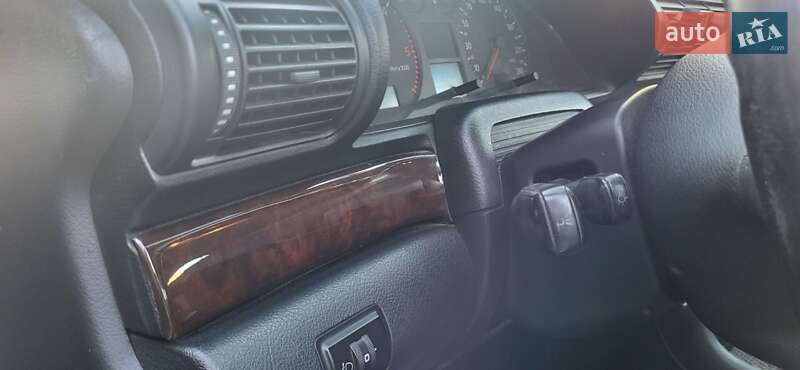 Седан Audi A4 1999 в Тернополі