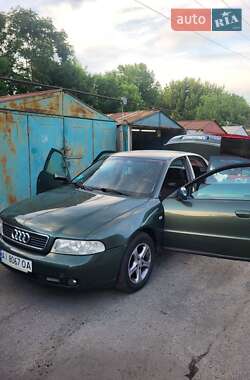 Седан Audi A4 1999 в 