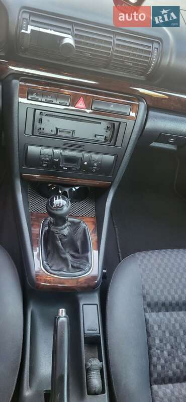 Седан Audi A4 1999 в Тернополі