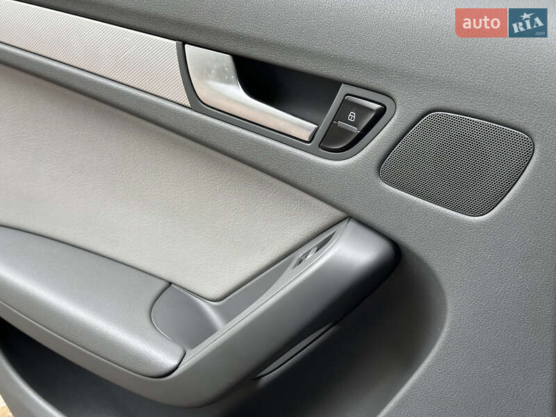 Седан Audi A4 2013 в Ровно фото 26 Седан Audi A4 2013 в Ровно