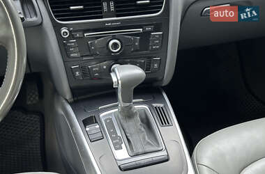Седан Audi A4 2013 в 