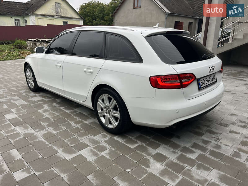 Універсал Audi A4 2012 в Вишнівці