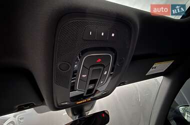 Седан Audi A4 2019 в 