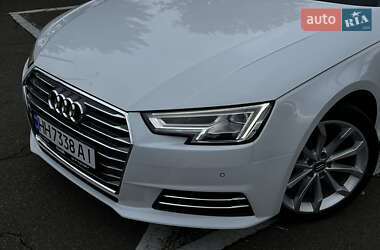Седан Audi A4 2019 в 