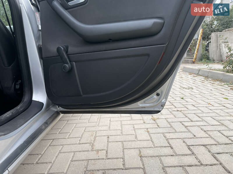 Универсал Audi A4 2003 в Вольнянске фото 13 Универсал Audi A4 2003 в Вольнянске