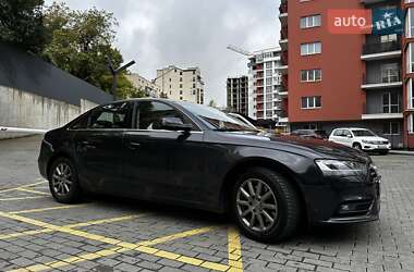 Седан Audi A4 2012 в 