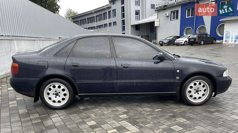 Седан Audi A4 1996 в Хмельницькому фото 4 Седан Audi A4 1996 в Хмельницькому
