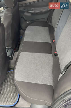 Седан Audi A4 1996 в 
