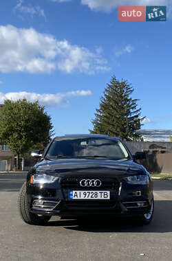 Седан Audi A4 2012 в 