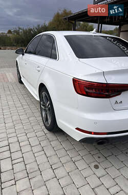 Седан Audi A4 2016 в 