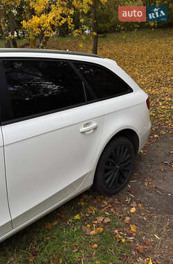Универсал Audi A4 2012 в 