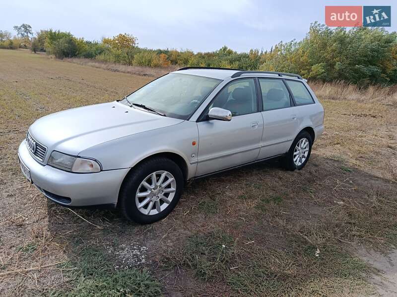 Универсал Audi A4 1997 в Васильковке
