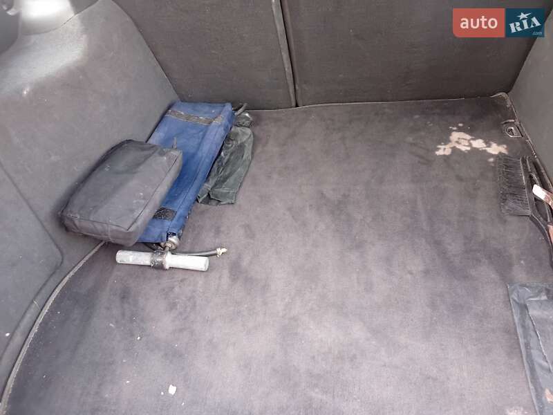 Універсал Audi A4 2000 в Львові