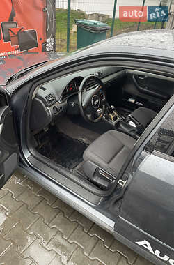 Седан Audi A4 2001 в Виннице