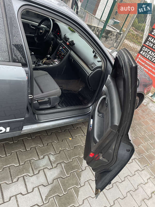 Седан Audi A4 2001 в Виннице