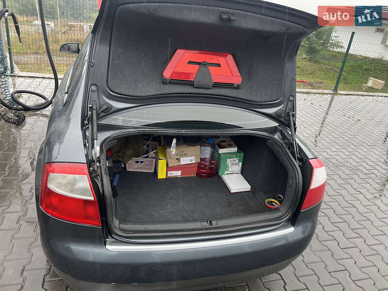 Седан Audi A4 2001 в Виннице