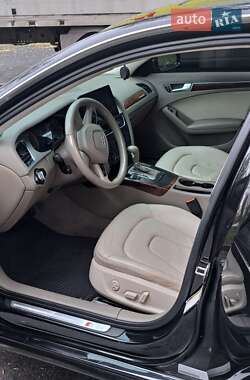 Седан Audi A4 2011 в 