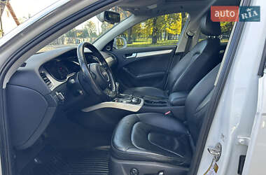 Седан Audi A4 2015 в 