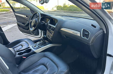 Седан Audi A4 2015 в 