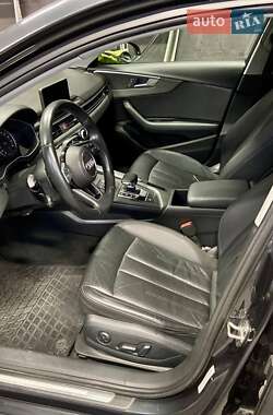 Седан Audi A4 2016 в 
