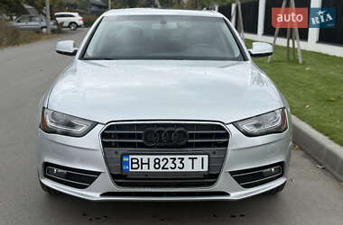Седан Audi A4 2012 в 