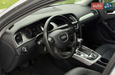 Седан Audi A4 2012 в 