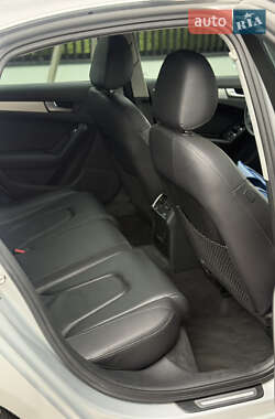Седан Audi A4 2012 в 