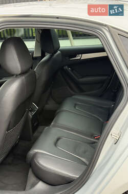 Седан Audi A4 2012 в 