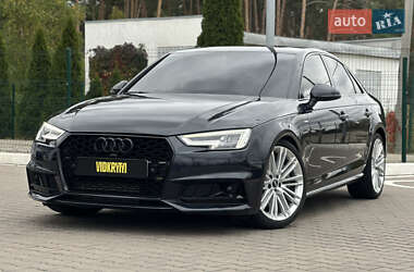 Седан Audi A4 2016 в 