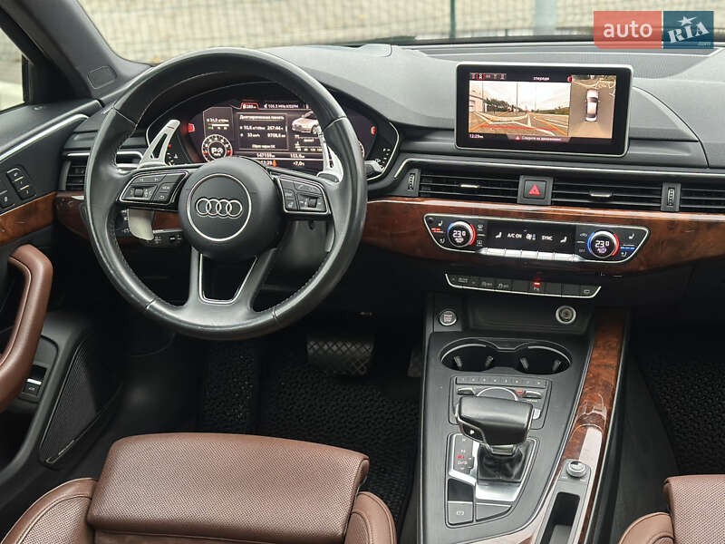 Седан Audi A4 2016 в Киеве