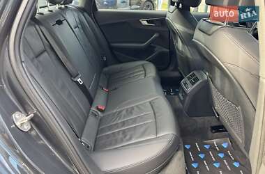 Седан Audi A4 2018 в 