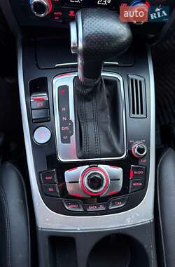 Седан Audi A4 2015 в 