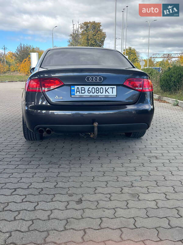 Седан Audi A4 2008 в Тульчині