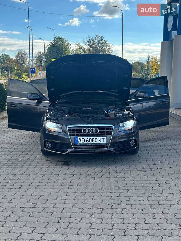 Седан Audi A4 2008 в Тульчині