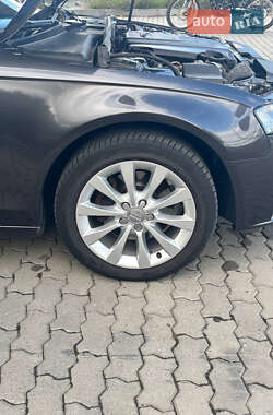 Седан Audi A4 2008 в Тульчині