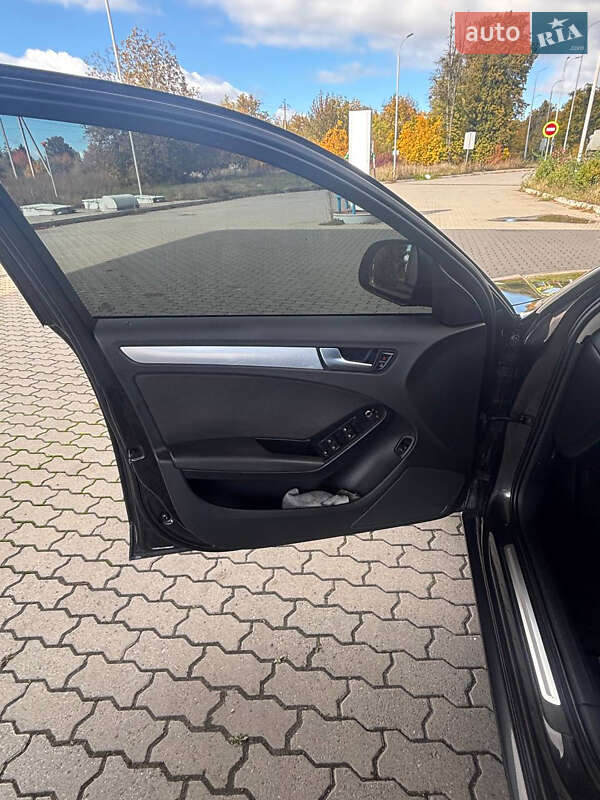 Седан Audi A4 2008 в Тульчині