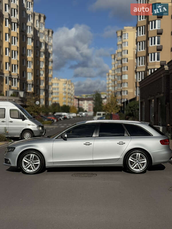 Универсал Audi A4 2009 в Киеве