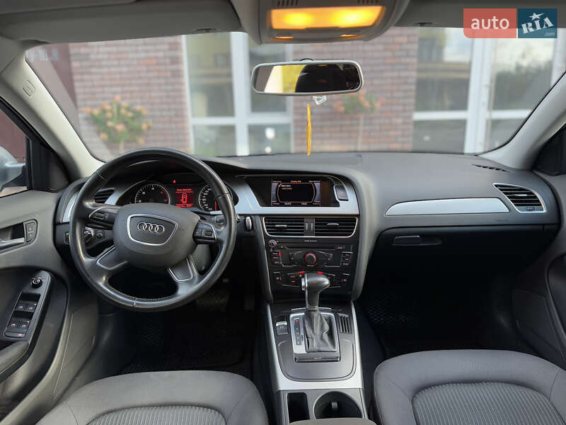 Универсал Audi A4 2009 в Киеве