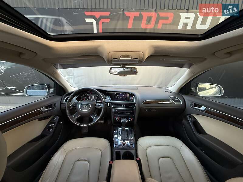 Седан Audi A4 2014 в Львові