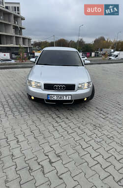 Седан Audi A4 2004 в 