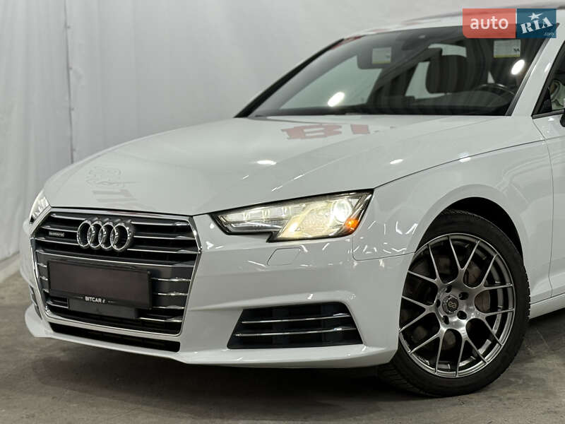 Седан Audi A4 2017 в Одессе