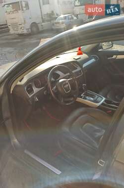 Седан Audi A4 2011 в 