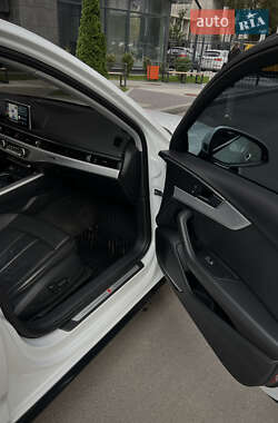 Седан Audi A4 2015 в Киеве